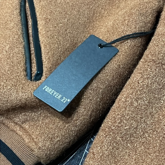 NWT Forever 21 Women's Varsity-Striped Letterman Jacket in Root Beer X-Small - Picture 11 of 12